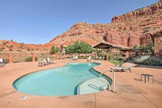 Day Trip to Zion Home with Fire Pit and Pool Access - Kanab - 9