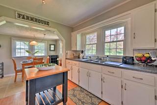 Peaceful Elkin Vacation Rental about 17 Mi to Mt Airy! - 4
