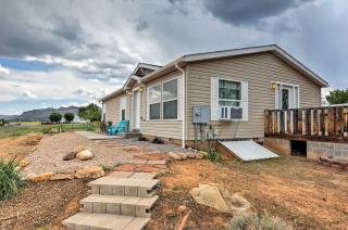 Utah Retreat - Hot Tub, Deck and Near National Parks - 9