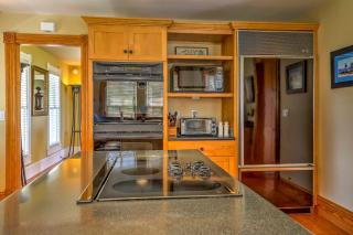 Historic Manteo House on Roanoke Sound with Dock! - Manteo - 3