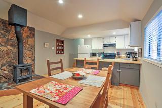 Bright Kings Beach Home with Deck Walk to Lakefront - 3