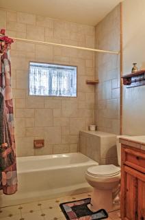 Brian Head Cabin Minutes from Slopes with Game Room! - 1