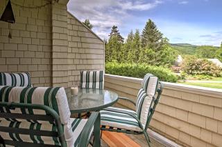 Beautiful Wentworth Golf Club Condo Balcony and AandC - 5