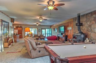 Spacious Alto House on 8 Private Acres with Hot Tub! - Alto - 8
