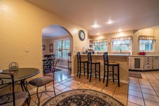 Elegant Colorado Springs Villa with Private Patio! - 4