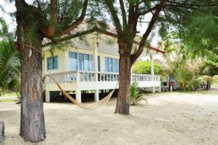 Sangjun On Beach Resort - Bang Saphan - 9