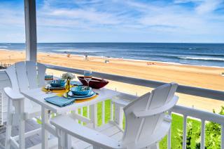 Virginia Beach Oceanfront Studio with Serene Views! - 0