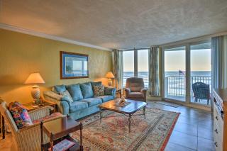 Luxury Daytona Beach Oceanfront Shores Club Condo! - Daytona Beach Shores - 0
