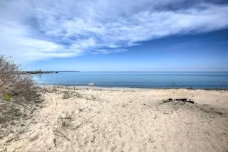 Gorgeous Charlevoix Home on Lake Michigan! - 9