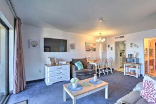 Walk to Ocean Myrtle Beach Condo with Views! - Myrtle Beach - 7