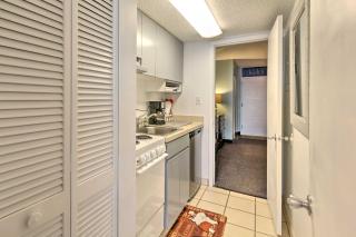 Walk to Ocean Myrtle Beach Condo with Views! - Myrtle Beach - 3