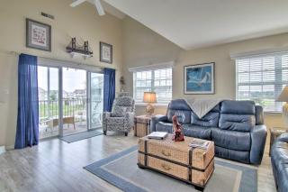 Near Beaches Ocean View Condo with Balcony! - Ocean View - 8