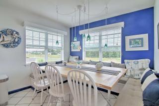 Near Beaches Ocean View Condo with Balcony! - Ocean View - 2