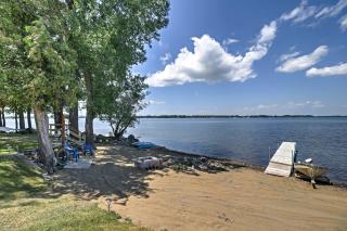 Willow Point about Lake Champlain House with 2 Kayaks! - Isle la Motte - 9