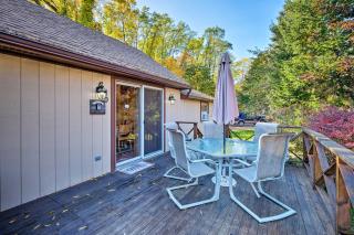 Bolton Landing Cottage with Deck, Walk to Beach! - Bolton Landing - 9