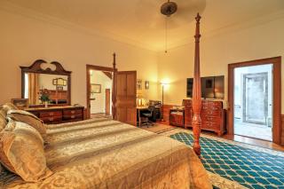 Historic LaFayette Retreat with Guest House! - Oak Bowery - 2