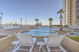 PCB Resort Condo with Balcony Walk to Beach! - Panama City Beach - 8