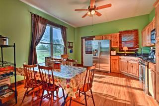 Rush Farmhouse - 5 Mi to Shawnee National Forest - 4