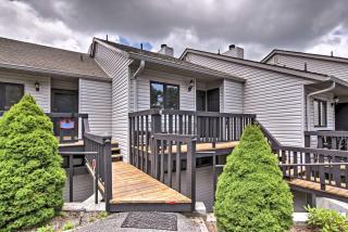 Beech Mountain Condo with Balcony, Walk to Resort! - Beech Mountain - 9