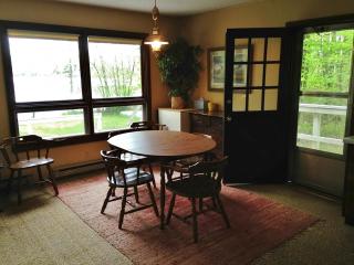 Lakefront Cabin with Private Dock Boat, Fish and Swim - Longville - 3