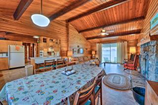 Waterfront Manson Cabin on Lake Chelan with Deck! - Manson - 3