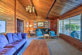 Waterfront Manson Cabin on Lake Chelan with Deck! - Manson - 6