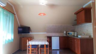 Nefelejcs Fagyizó és Apartmanház - Kistolmács - 4
