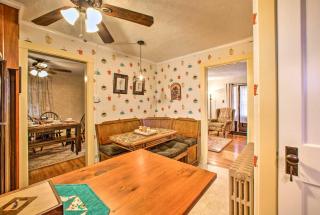 Whimsical Lancaster House with Porch Near Amish Farm - Lancaster - 3