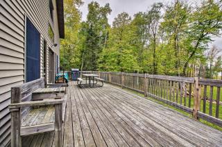 Lakefront Cabin with Private Deck, Dock and Fire Pit! - Nevis - 9