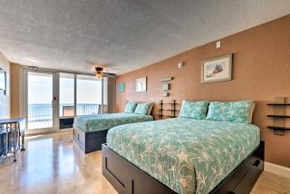 Oceanfront Daytona Beach Studio with Balcony! - Daytona Beach Shores - 7