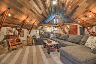 Unique, Renovated Barn Vacation Rental in Donnelly - Donnelly - 7