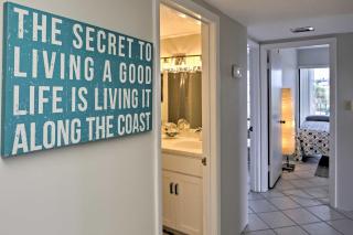 Family-Friendly Condo with Ocean View, Walk to Beach! - 1