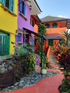 CasKaffeSu Hotel and Restaurant Mindo - 4