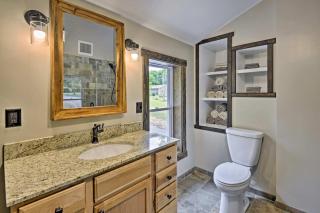 Family Lake and Ski House with Paddleboards and Fire Pit - Tully - 9