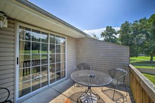 3 Mi to Titanic Museum Branson Condo with Fireplace - Branson - 8