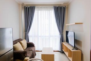 Warm and Relax 1BR at Asatti Garden House Apartment By Travelio - 7