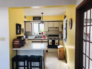My Little Flagship Cabin - East Stroudsburg - 2