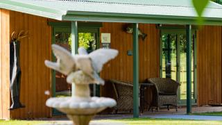 The Jolly Poacher Retreat - Blenheim - 3