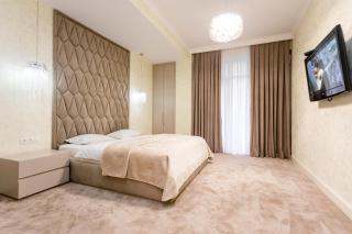 The Grand Apartment - Tbilisi - 4