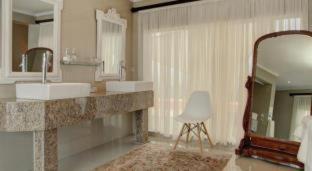 SEASENSE Boutique Beach Villa - 8