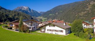 Ahorn Chalet - Mayrhofen - 2
