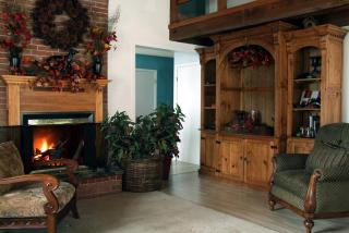 Lake Palestine Family Getaway with Waterfront Deck - 7