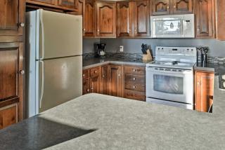 East Tawas Apartment Near Lake Huron and Downtown! - East Tawas - 3