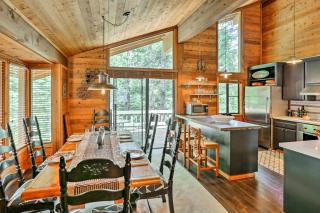 Deck and Resort Amenities Expansive Truckee Cabin - Truckee - 1
