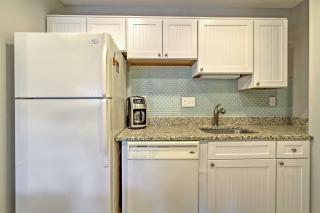Ocean City Condo with Patio - Great Central Location - Ocean City - 1