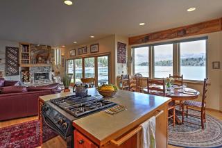 Lake Chelan Home with Kayaks, Dock and Stunning Views! - 6