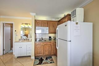 Daytona Beach Studio with Oceanfront Balcony and Pool! - Daytona Beach - 3