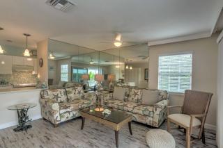 Waterfront Marco Island Retreat with Shared Docks - Marco Island - 3