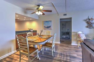 Chic Myrtle Beach Seaside Escape with Pool Access! - Myrtle Beach - 4
