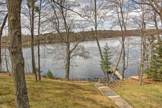 Cozy Balsam Lake Home Deck, Private Dock and Kayaks - Balsam Lake - 0